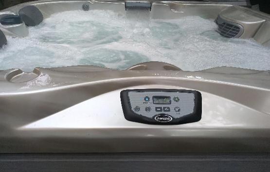 Lamaison Du Phare Honfleur Chambres D'Hotes Et Jacuzzi Prive Exterior photo